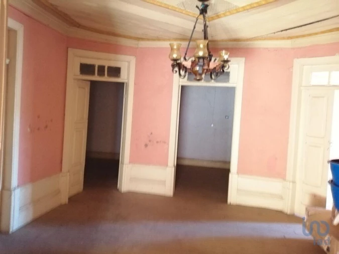 Moradia T6 para Venda em Azinhoso Foto 7