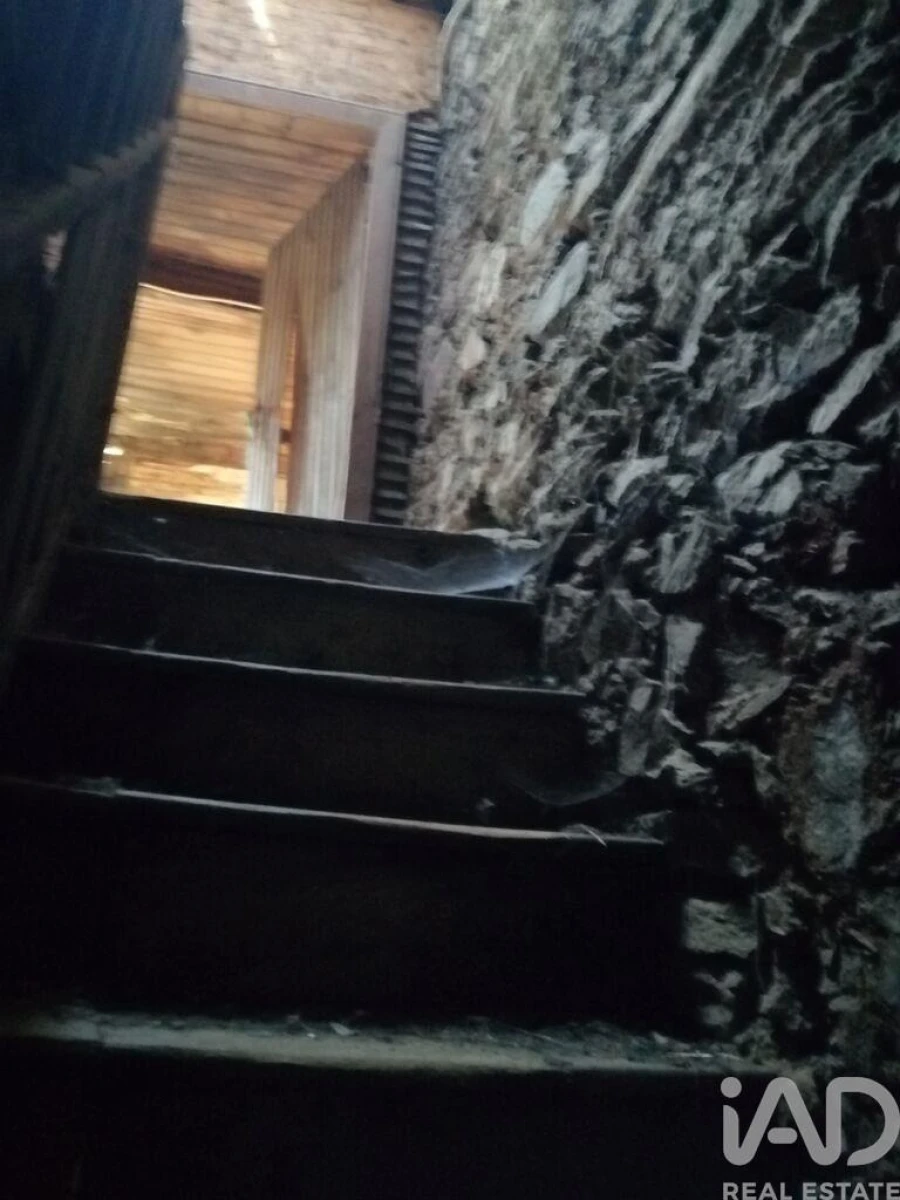 Moradia T6 para Venda em Azinhoso Foto 15