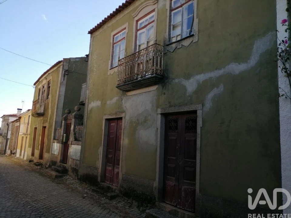 Moradia T6 para Venda em Azinhoso Foto 20