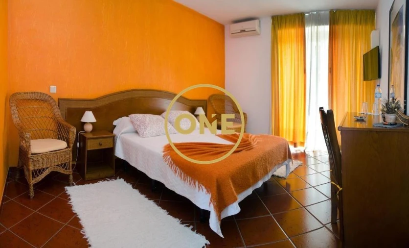 Moradia T9 para Venda em Bemposta Foto 4