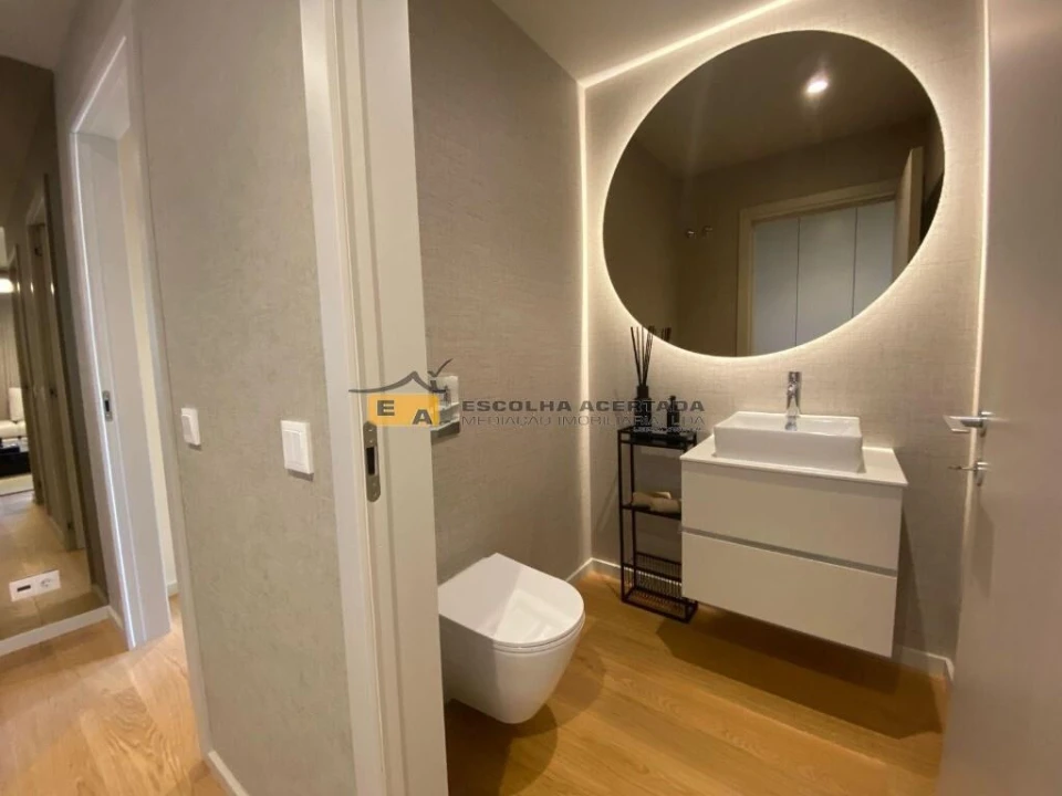 Apartamento T2 para Venda em Santa Marinha e São Pedro da Afurada Foto 24