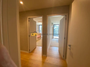 Apartamento T2 para Venda em Santa Marinha e São Pedro da Afurada