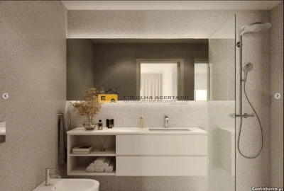 Apartamento T2 para Venda em Santa Marinha e São Pedro da Afurada