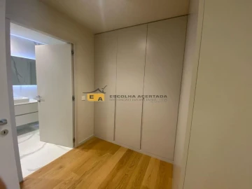 Apartamento T2 para Venda em Santa Marinha e São Pedro da Afurada