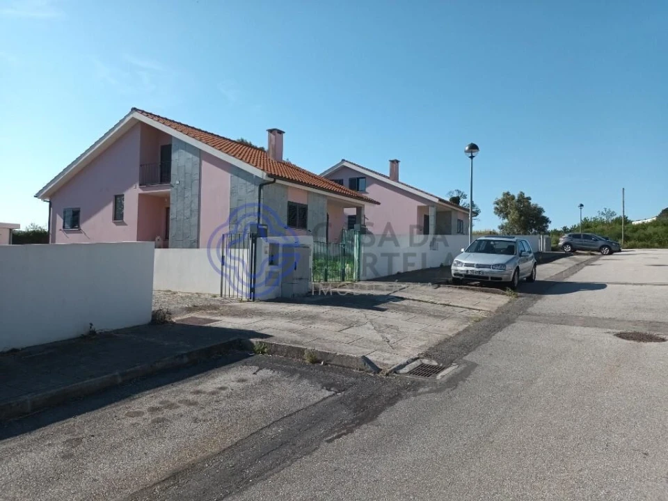 Moradia T4 para Venda em Campos e Vila Meã Foto 23