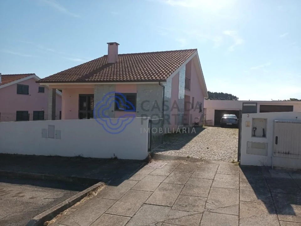 Moradia T4 para Venda em Campos e Vila Meã Foto 21