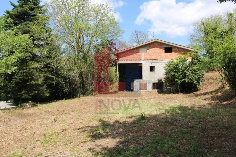 Moradia T2 para Venda em Sabariz