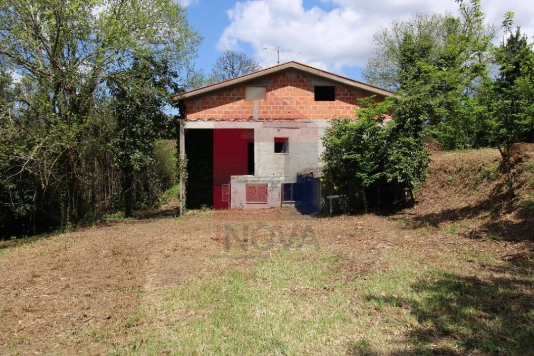 Moradia T2 para Venda em Sabariz Foto 30