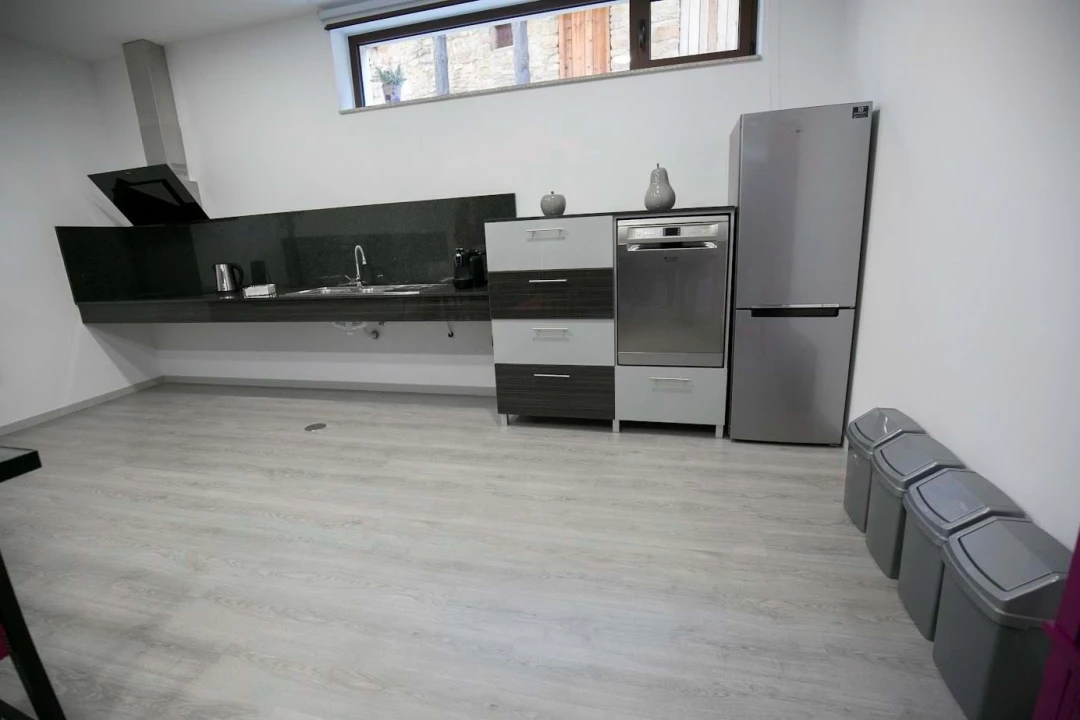 Moradia T5 para Venda em Rabal Foto 16