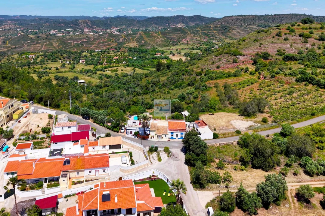 Quinta T3 para Venda em São Bartolomeu de Messines Foto 4
