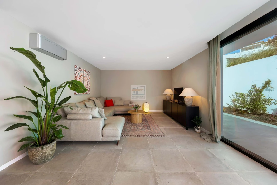 Moradia T3 para Venda em Mexilhoeira Grande Foto 27