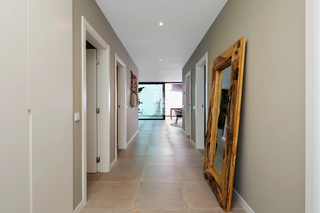 Moradia T3 para Venda em Mexilhoeira Grande Foto 10