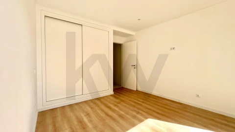 Apartamento T3 para Venda em Portimão