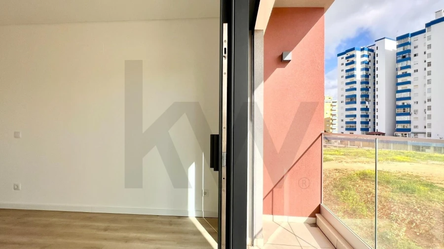 Apartamento T3 para Venda em Portimão Foto 10