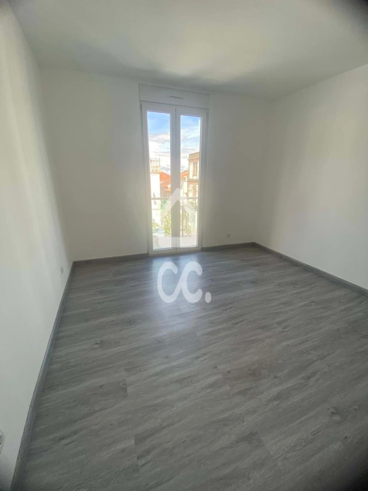 Apartamento T3 para Venda em Tortosendo Foto 4