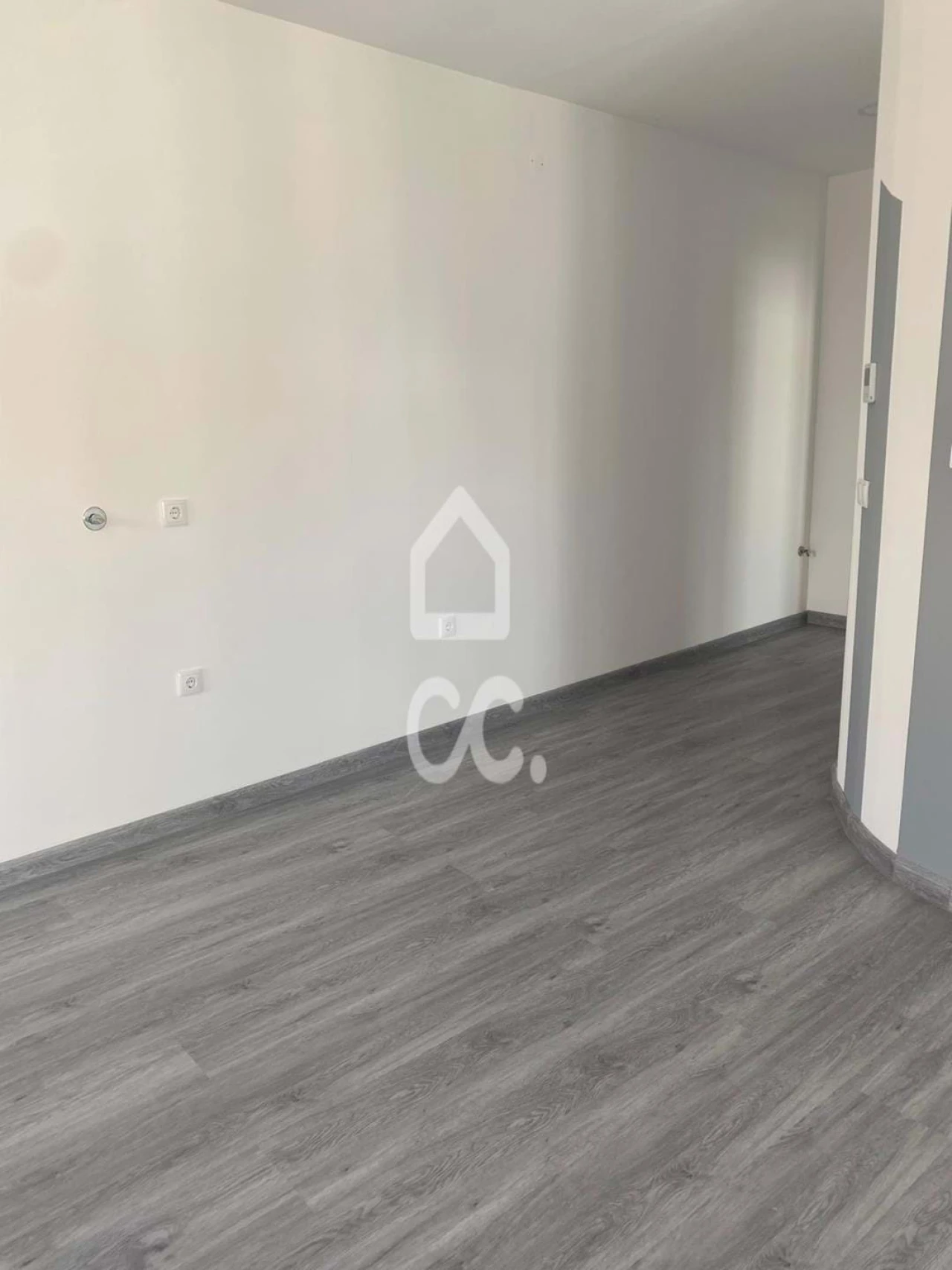 Apartamento T3 para Venda em Tortosendo Foto 2