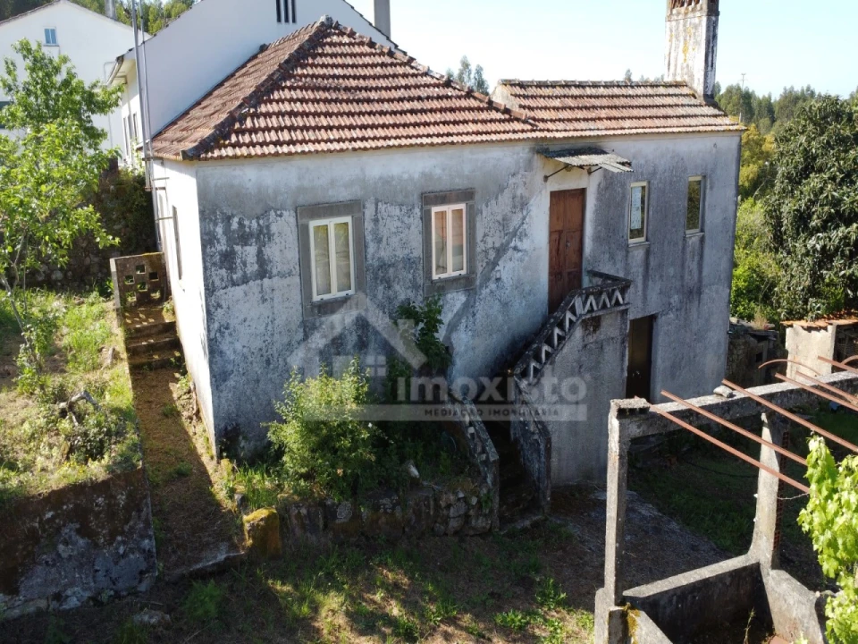 Moradia T3 para Venda em Figueiró dos Vinhos e Bairradas Foto 4