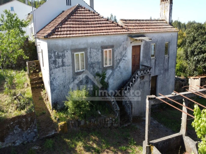 Moradia T3 para Venda em Figueiró dos Vinhos e Bairradas Foto 4