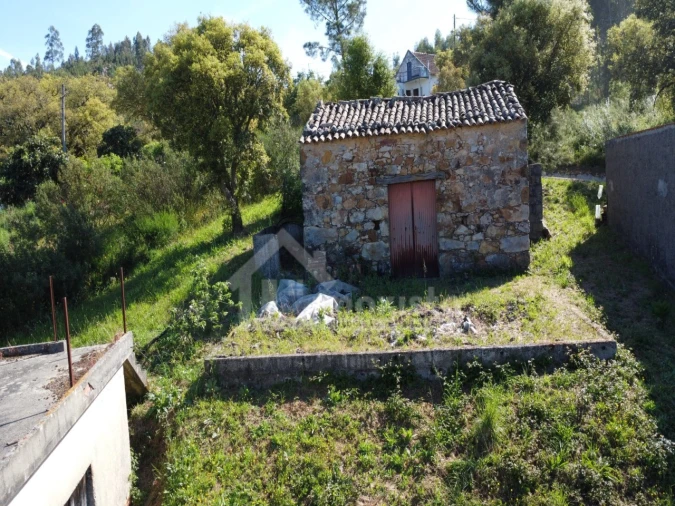 Moradia T3 para Venda em Figueiró dos Vinhos e Bairradas Foto 9