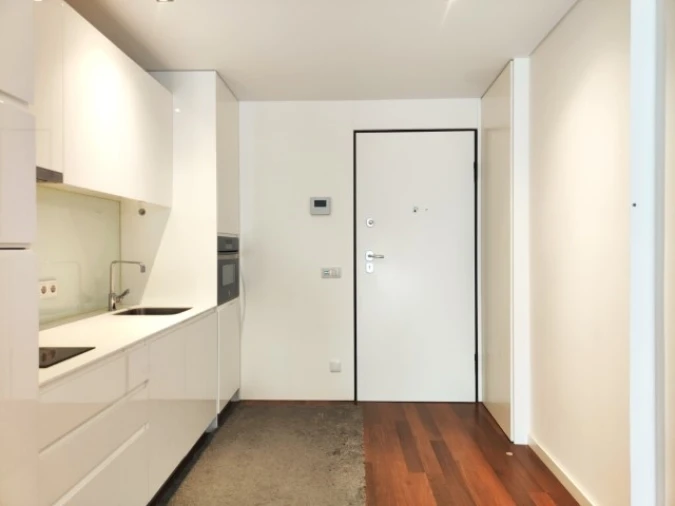 Apartamento T1 para Arrendamento em Glória e Vera Cruz Foto 7