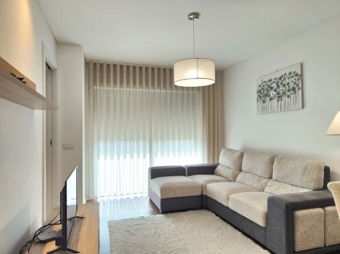 Apartamento T1 para Arrendamento em Glória e Vera Cruz Foto 4