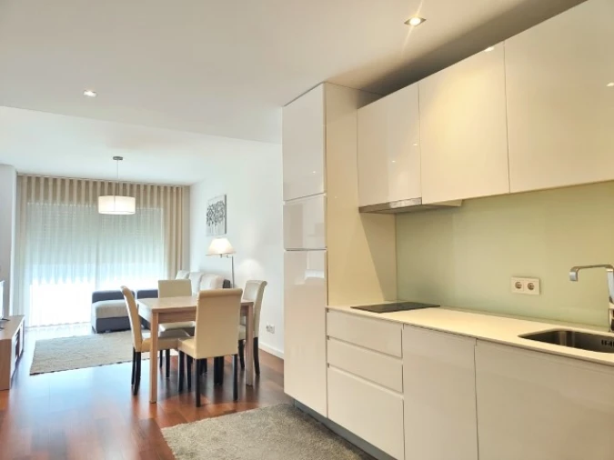 Apartamento T1 para Arrendamento em Glória e Vera Cruz Foto 5