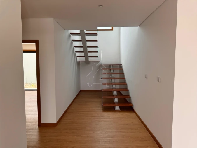 Moradia T3 para Venda em São Miguel do Souto e Mosteirô Foto 3