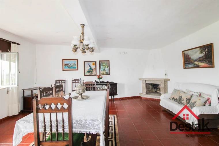 Moradia T5 para Venda em Sul Foto 25