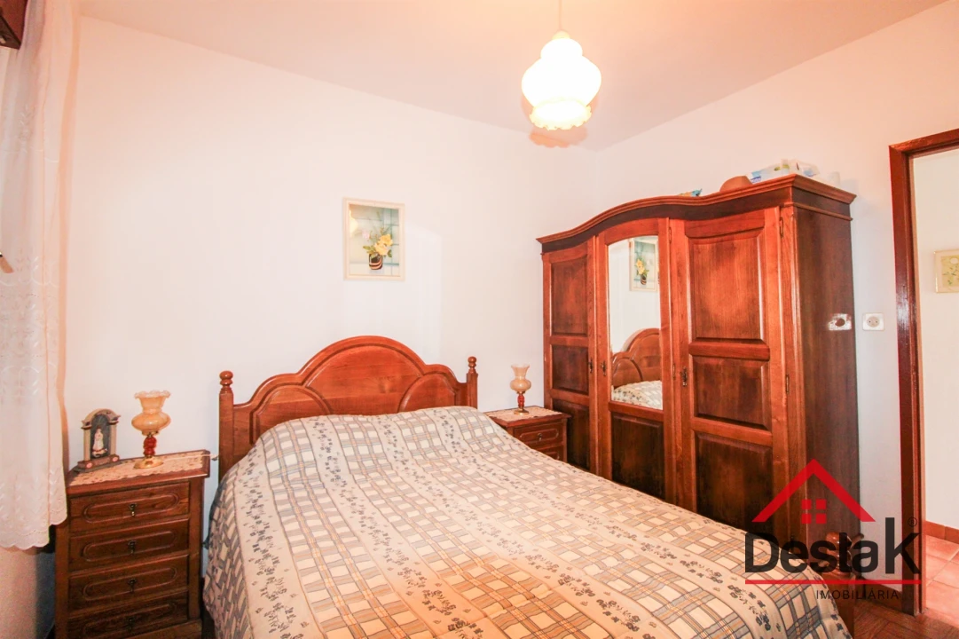 Moradia T5 para Venda em Sul Foto 11