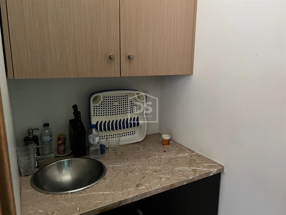 Escritório para Arrendamento em Marinha Grande Foto 22