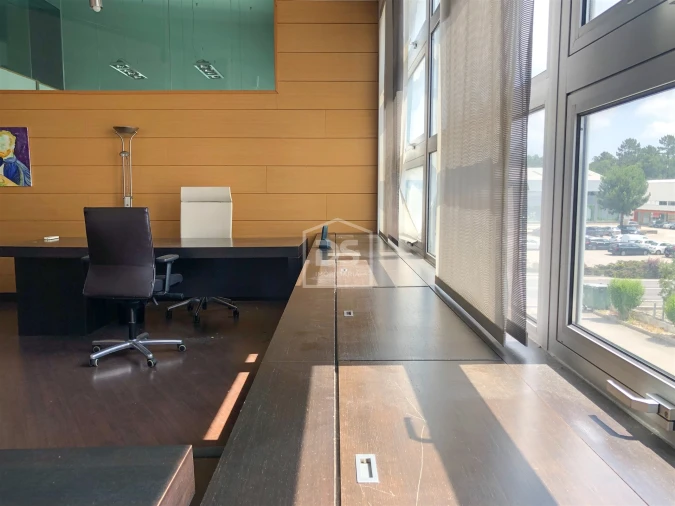 Escritório para Arrendamento em Marinha Grande Foto 15