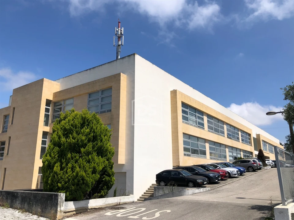 Escritório para Arrendamento em Marinha Grande Foto 28