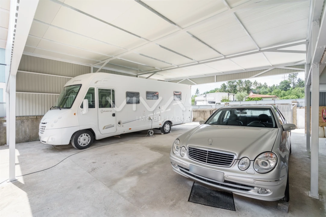 Moradia T4 para Venda em Lage Foto 32