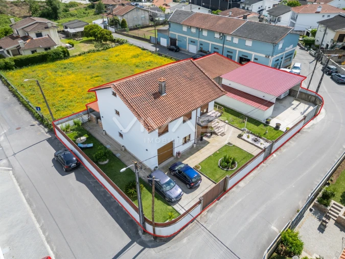 Moradia T4 para Venda em Lage Foto 37