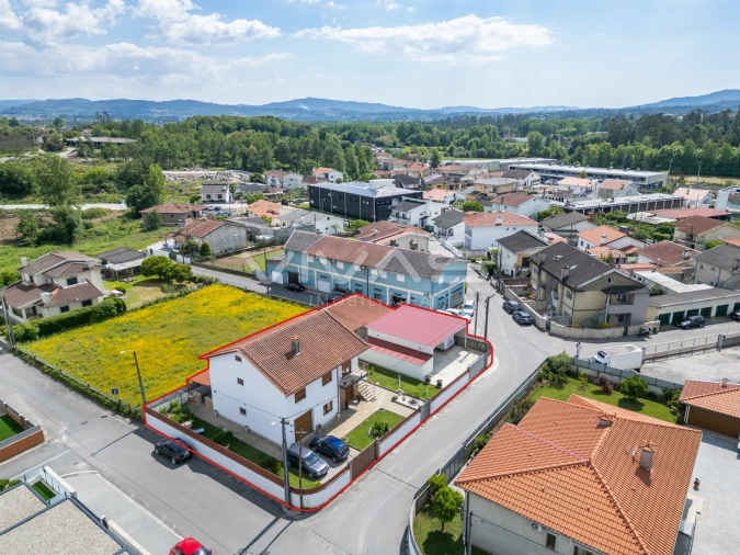 Moradia T4 para Venda em Lage Foto 2