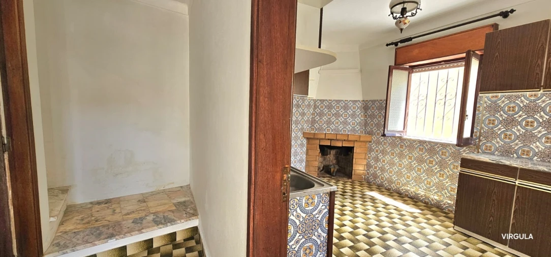 Moradia T2 para Venda em Peso e Vales do Rio Foto 10