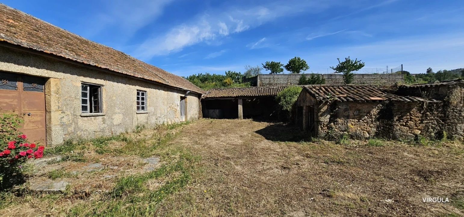 Quinta T4 para Venda em Ferro Foto 3