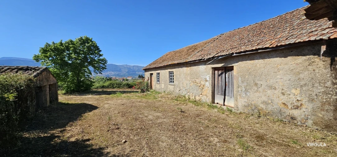 Quinta T4 para Venda em Ferro Foto 2