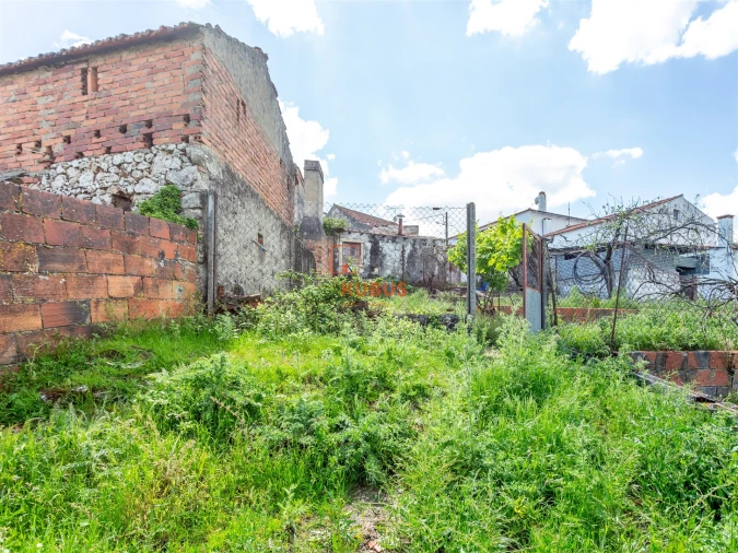 Moradia T3 para Venda em Monsanto Foto 13