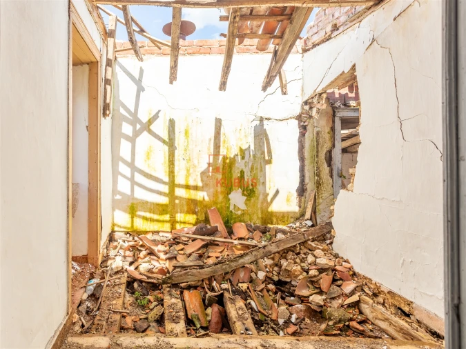 Moradia T3 para Venda em Monsanto Foto 8