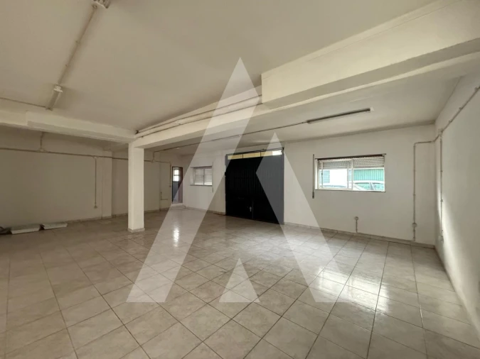 Loja para Venda em Marrazes e Barosa Foto 6