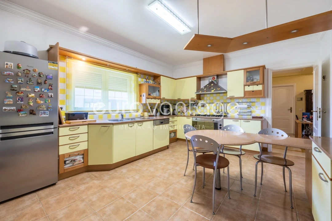 Moradia T5 para Venda em Leiria, Pousos, Barreira e Cortes Foto 19