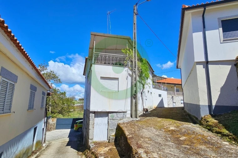Moradia T0 para Venda em Lebução, Fiães e Nozelos Foto 2