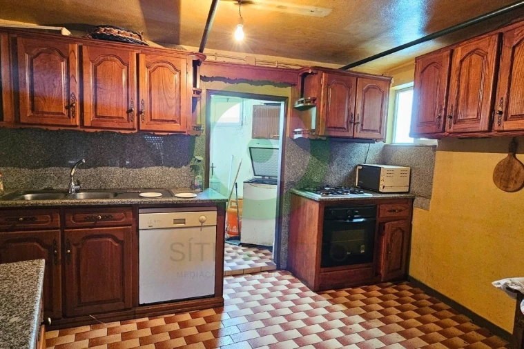 Moradia T0 para Venda em Lebução, Fiães e Nozelos Foto 4