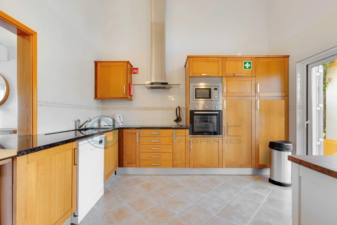 Moradia T2 para Venda em Budens Foto 4