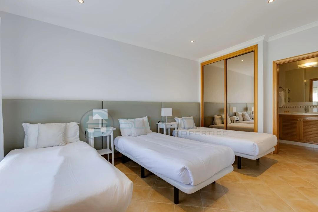 Moradia T2 para Venda em Budens Foto 21