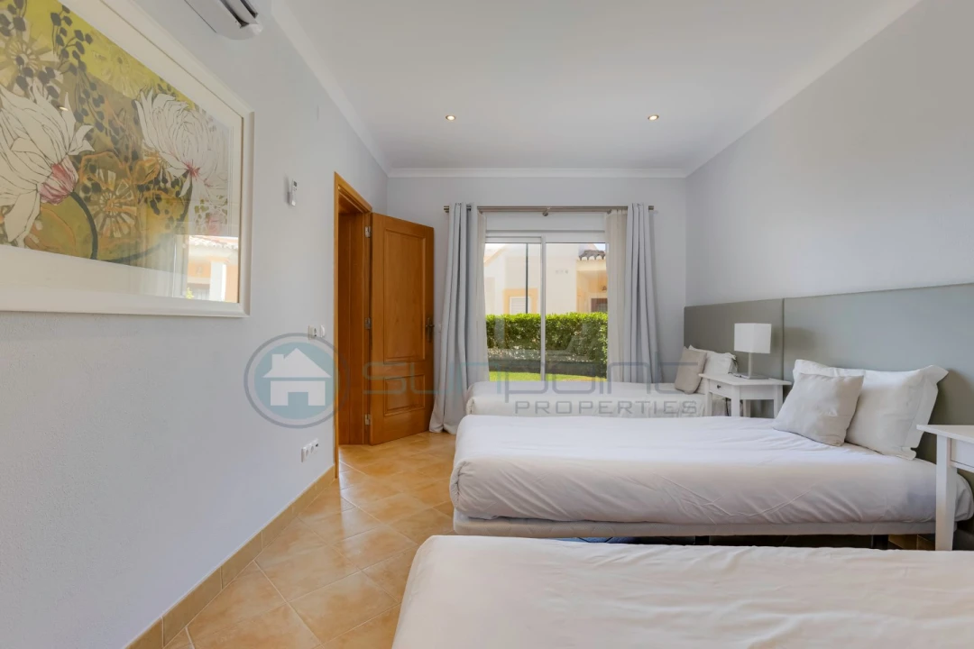 Moradia T2 para Venda em Budens Foto 22