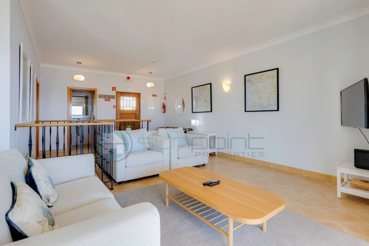 Moradia T2 para Venda em Budens Foto 9