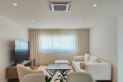Apartamento T3 para Venda em Avenidas Novas