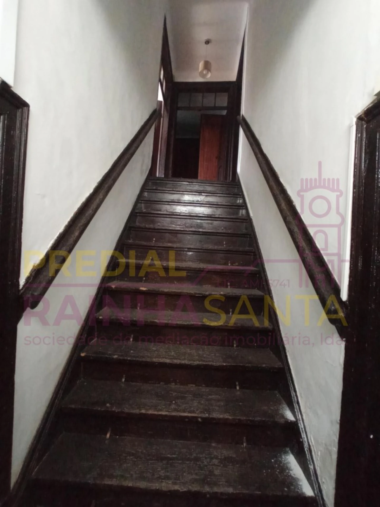 Moradia T5 para Venda em Abrunheira, Verride e Vila Nova da Barca Foto 4